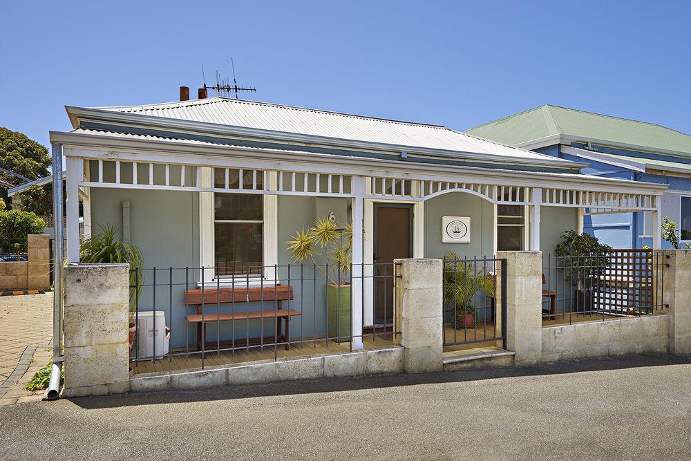 Albany Harbourside Apartments And Houses Экстерьер фото